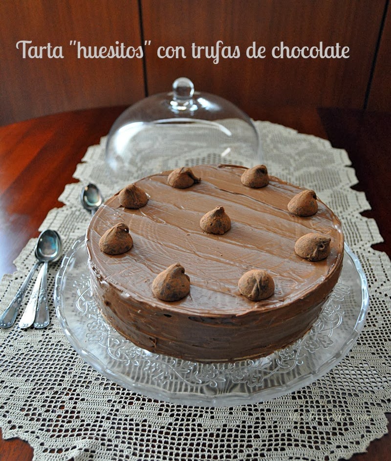 "Bonesitos" cake with chocolate truffles